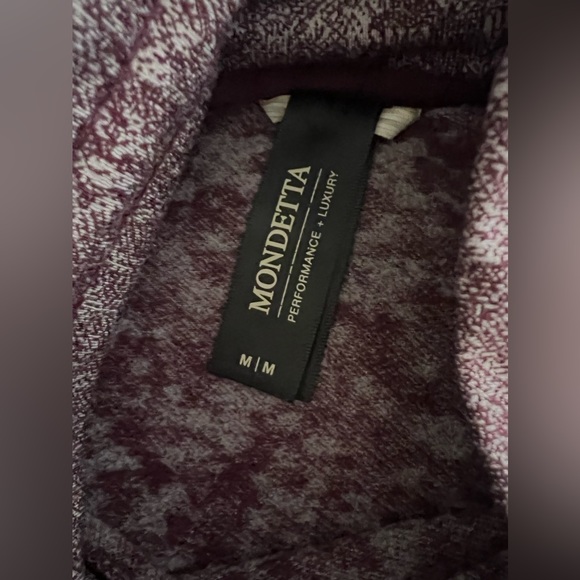 Mondetta Purple Sweater Size Medium - Picture 3 of 6